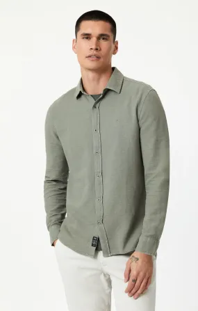 BUTTON-UP LONG SLEEVE SHIRT IN SHADOW