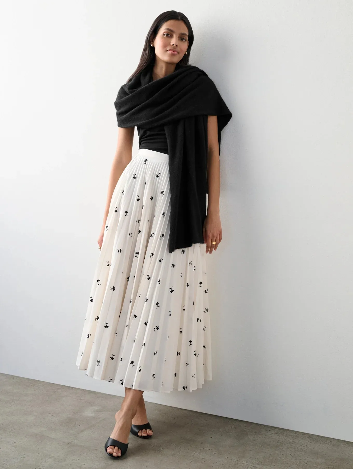 Cashmere Travel Wrap - Black