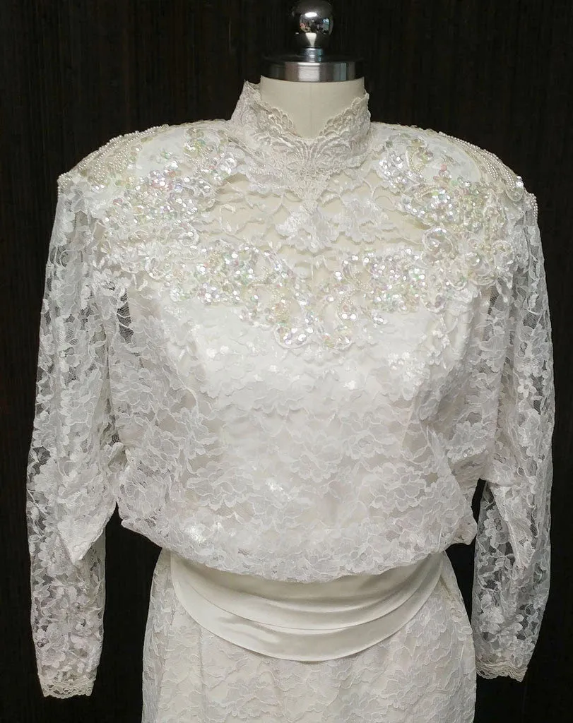 *GLAMOROUS VINTAGE '70s / '80s ALFRED ANGELO LACE SEQUINS, PEARLS & APPLIQUES WEDDING GOWN