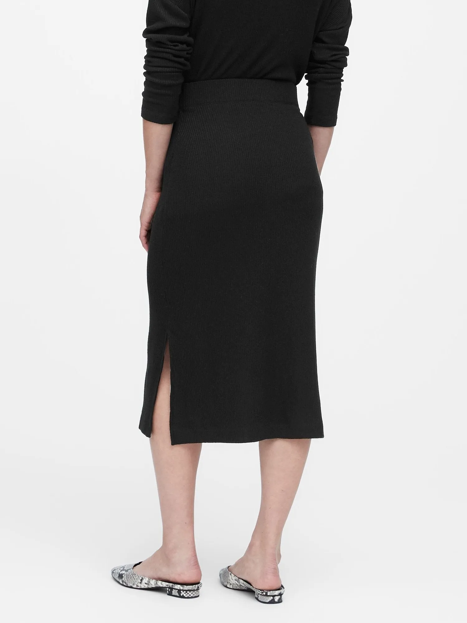 Luxespun Knit Pencil Skirt in Black