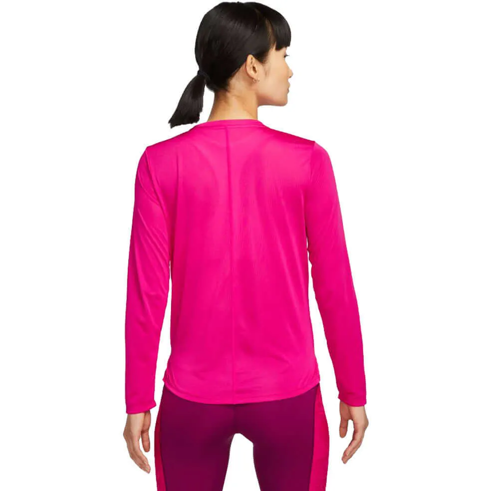 Nike Women’s Long Sleeve T Shirt - Pink