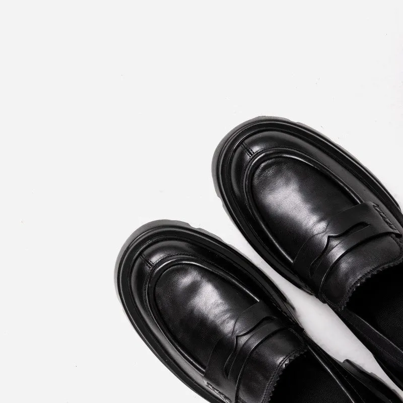 O tizz Black Chunky Loafers