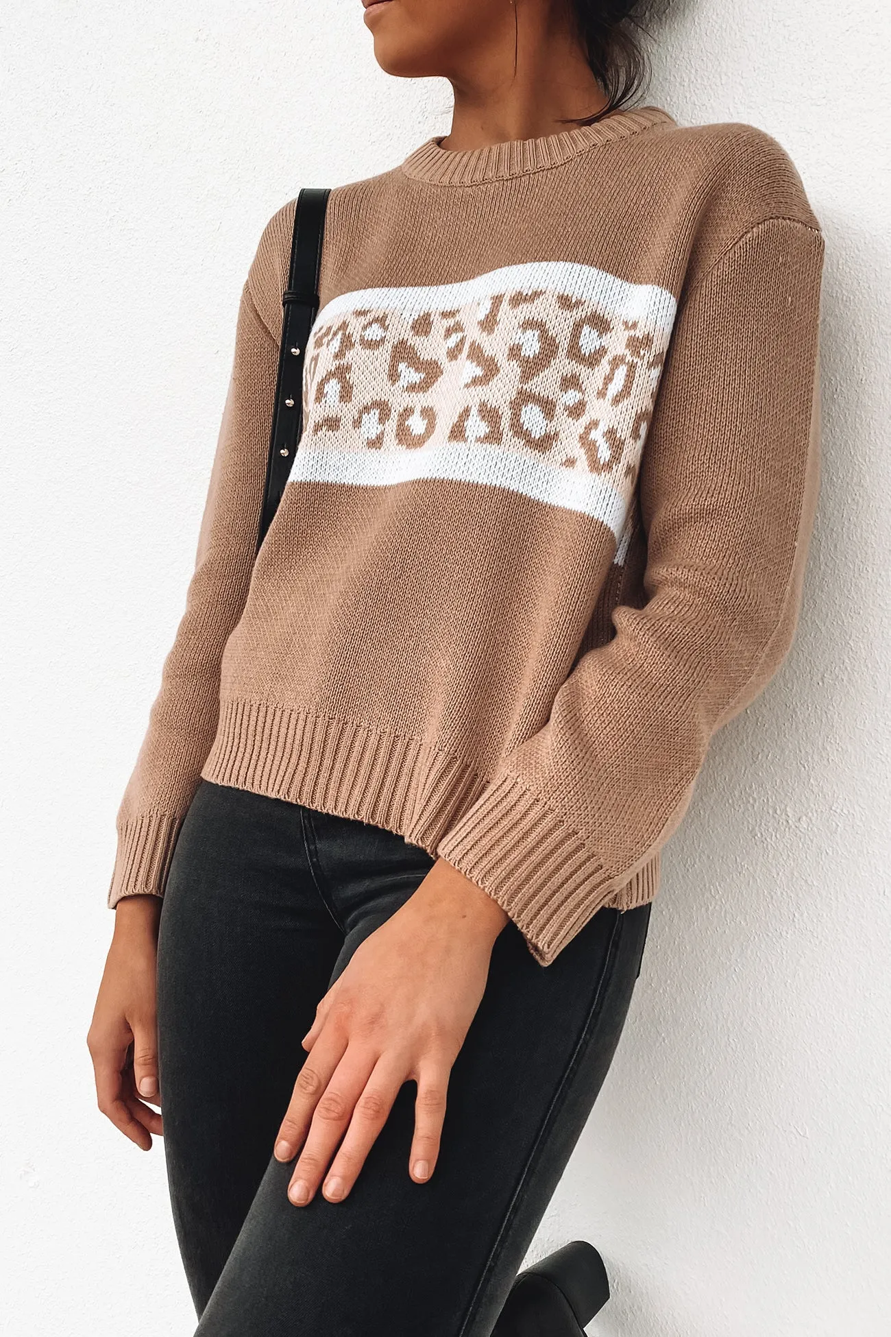 Reputation Knit Crew Brown