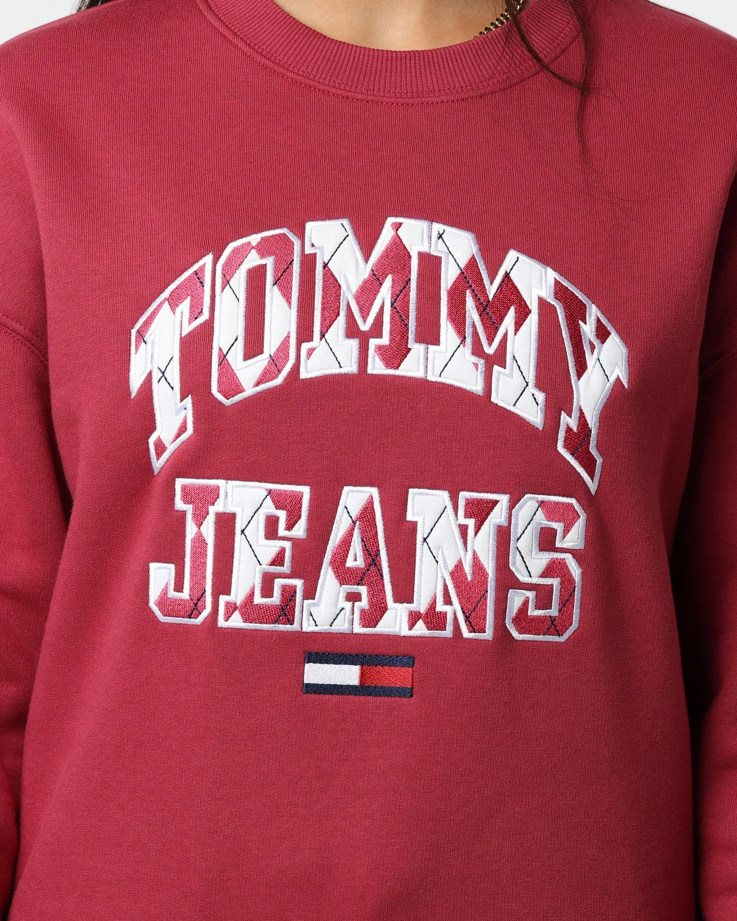 Tommy Jeans Women's Boxy Argyle Crewneck Cranberry