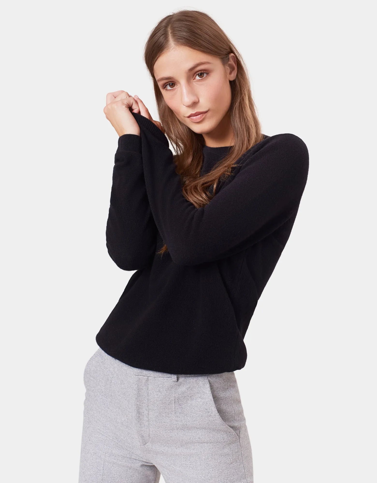 Women Light Merino Wool Crew - Deep Black